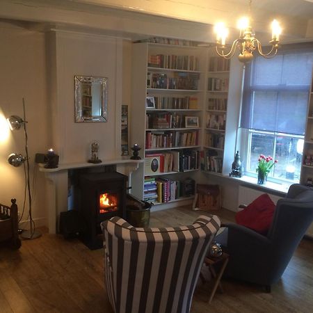 De Thuiskamer In Grou Als B&B Of Vakantiehuis Eksteriør billede