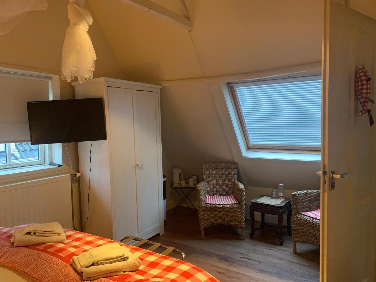 De Thuiskamer In Grou Als B&B Of Vakantiehuis Eksteriør billede