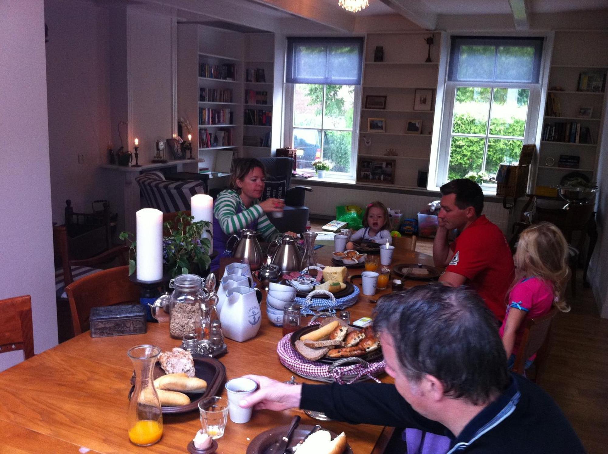 De Thuiskamer In Grou Als B&B Of Vakantiehuis Eksteriør billede