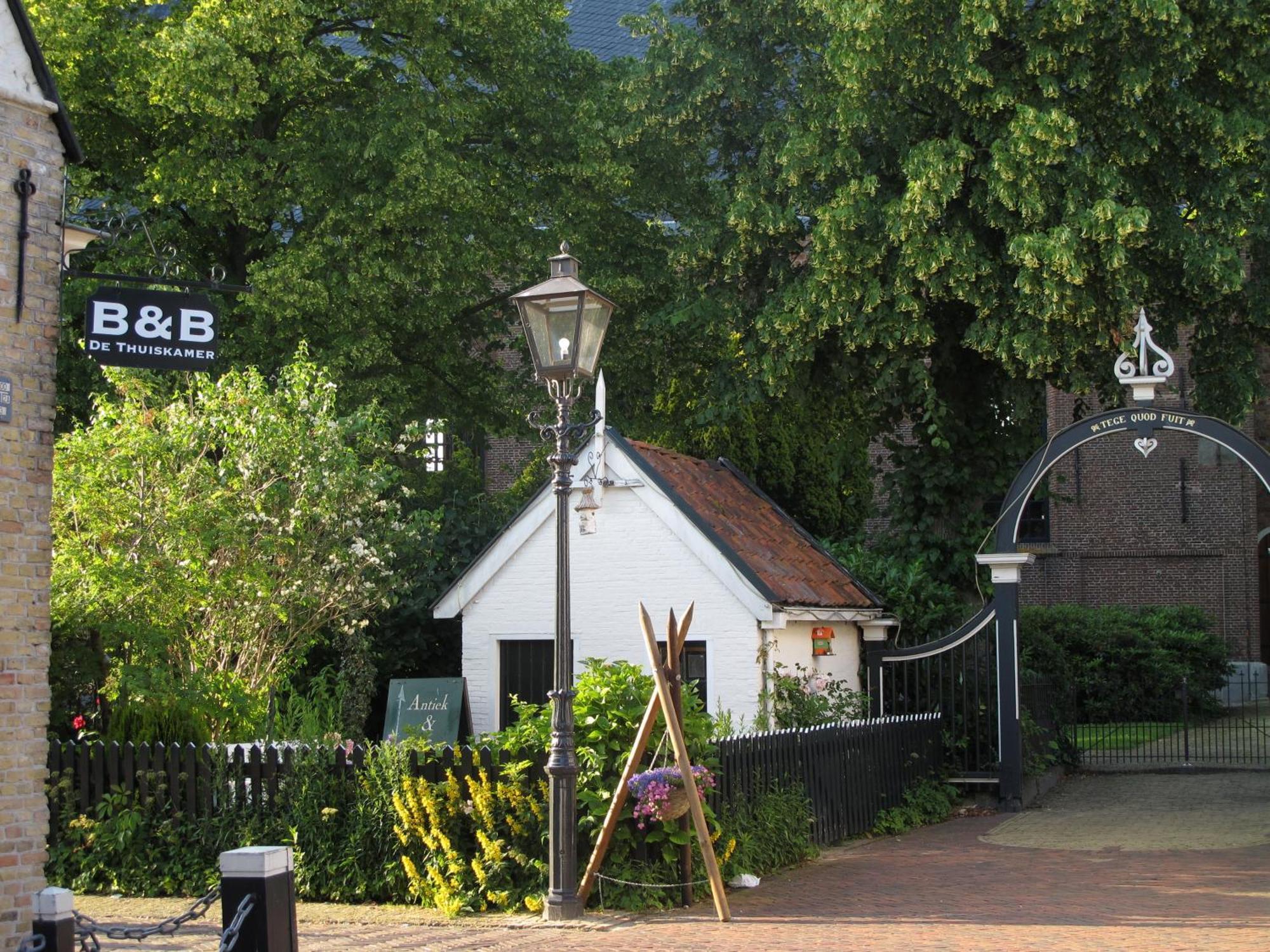De Thuiskamer In Grou Als B&B Of Vakantiehuis Eksteriør billede