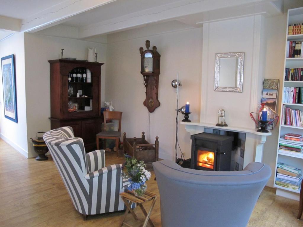 De Thuiskamer In Grou Als B&B Of Vakantiehuis Eksteriør billede