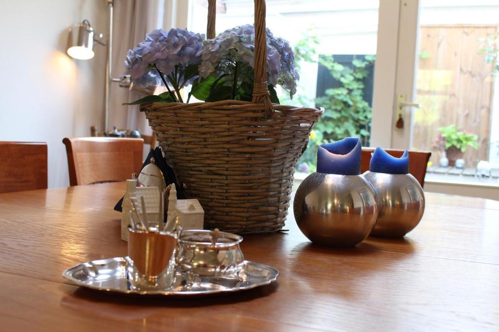 De Thuiskamer In Grou Als B&B Of Vakantiehuis Eksteriør billede